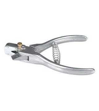 "V" Type Ear Notcher - S - Steve Regan Company